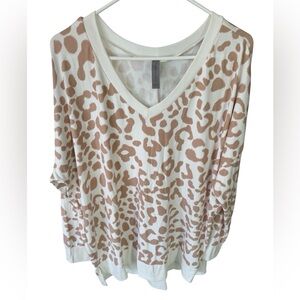 Animal Print Super Soft Sweater XXL